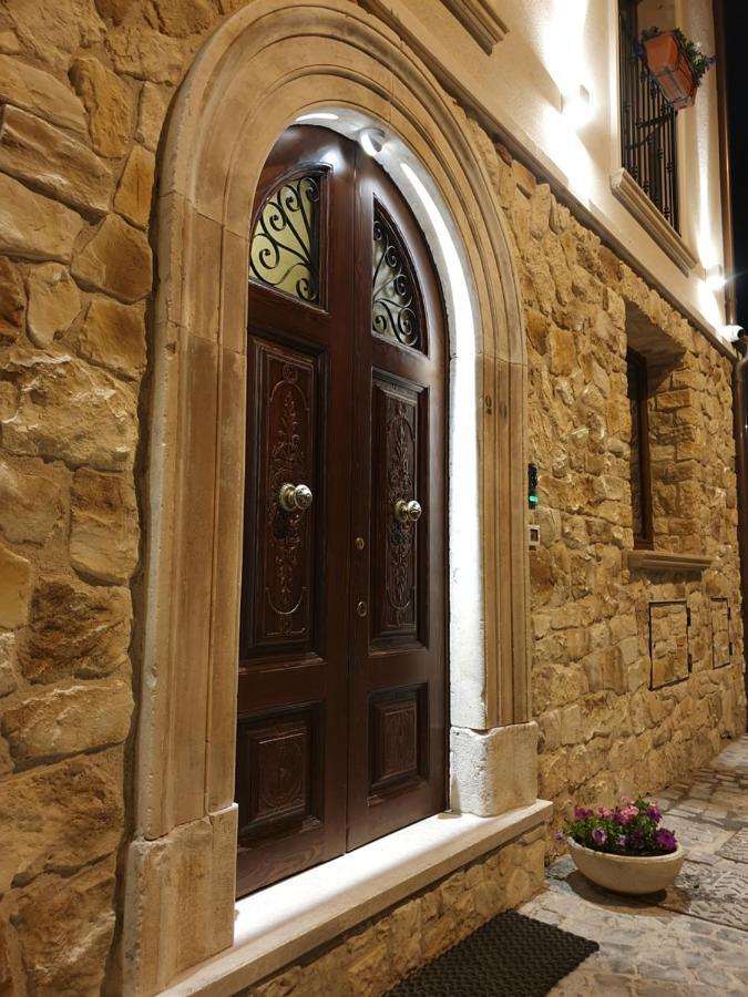 Hotel DESTASU' Bed&Wellness Burg Castel del Monte Exterior foto