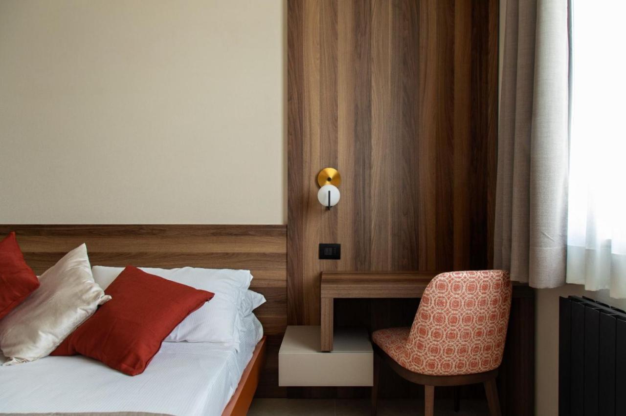 Hotel DESTASU' Bed&Wellness Burg Castel del Monte Exterior foto