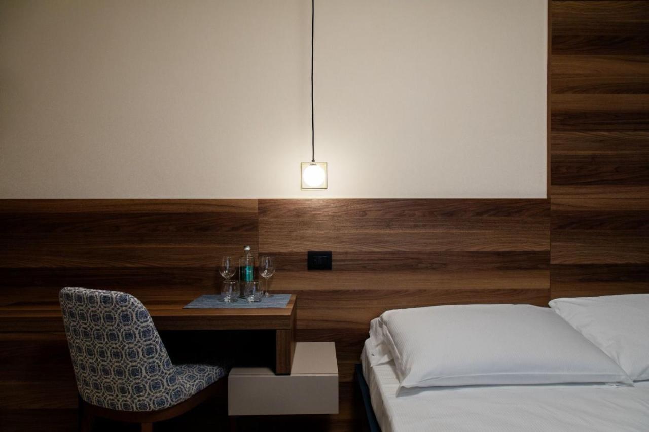 Hotel DESTASU' Bed&Wellness Burg Castel del Monte Exterior foto