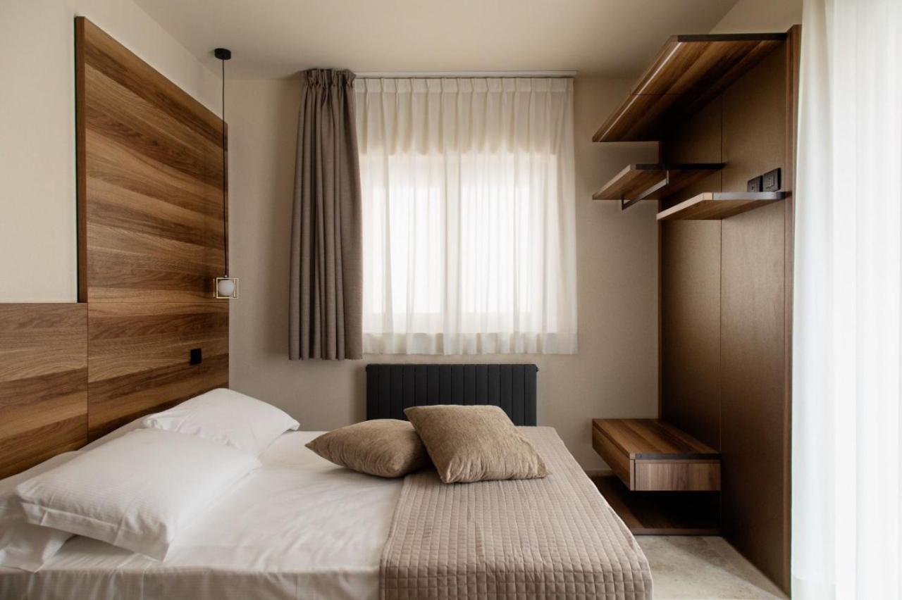 Hotel DESTASU' Bed&Wellness Burg Castel del Monte Exterior foto